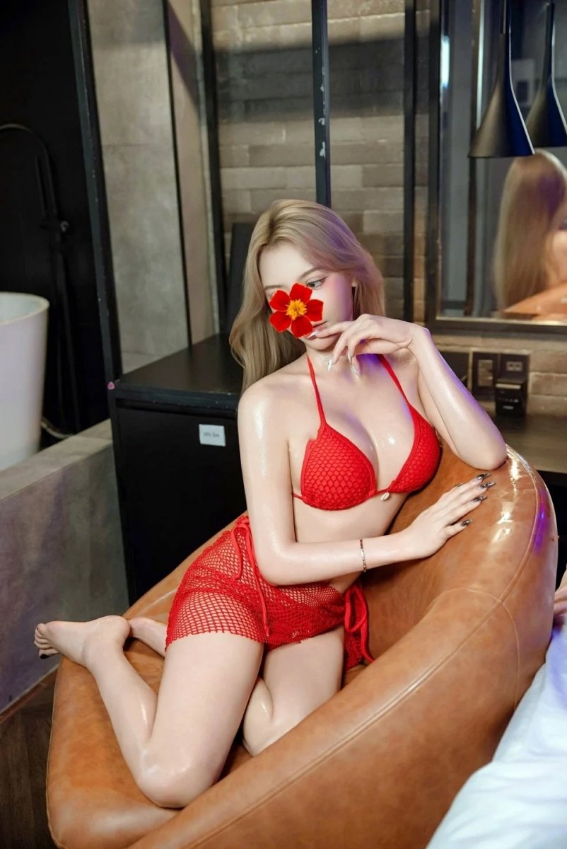 1300517.jpg