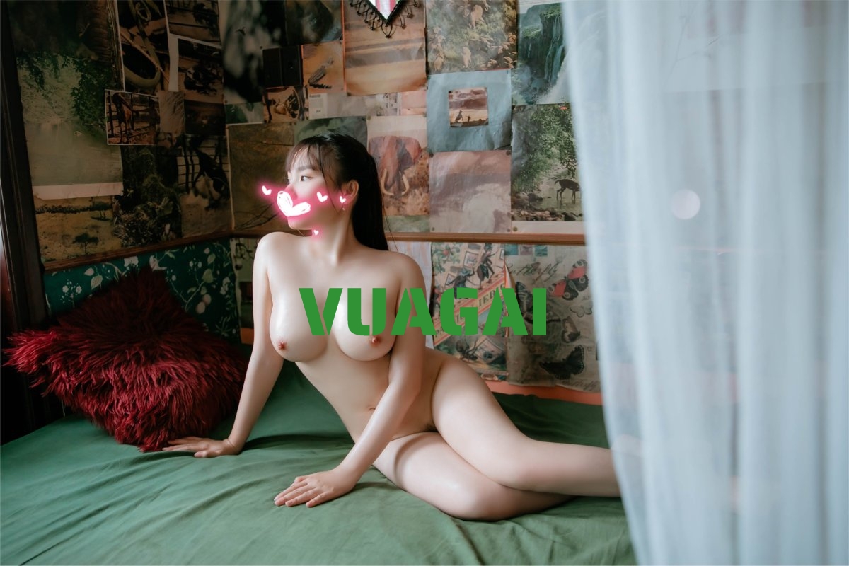 reup-sieu-hot-u2k1-tieu-hy-thanh-nu-tiktok-len-song-cuc-tuoi-2616387-original.jpeg